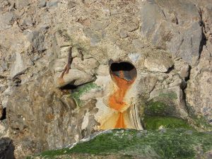 Buggerru, condotta di scarico rotta (2011)