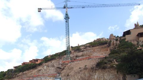 Costa Paradiso, cantiere edilizio