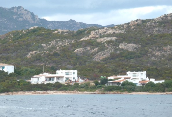 Arzachena, Costa Smeralda, lavori suites Hotel Romazzino