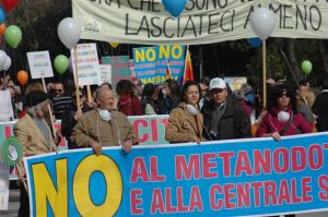 Sulmona, manifestazione contro il gasdotto "Rete Adriatica"