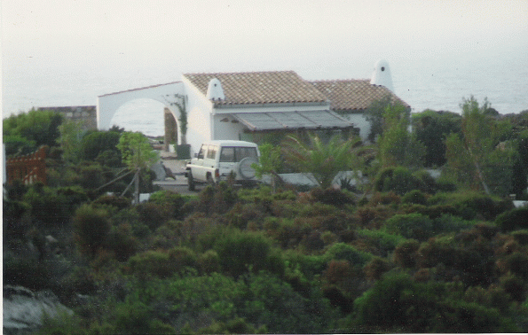 Carloforte, Il Pulpito, villa parzialmente abusiva
