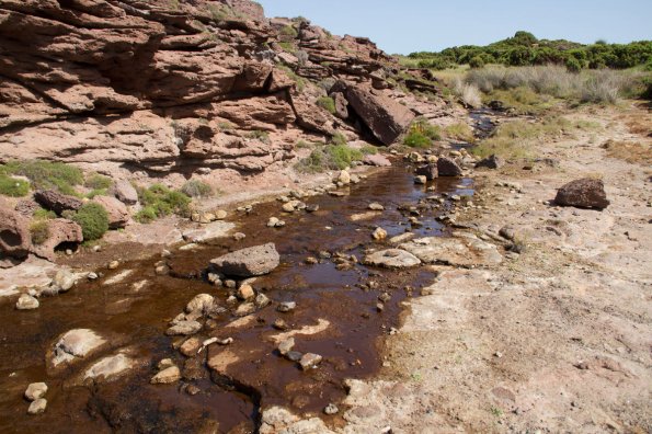 Portoscuso, Guroneddu-Capo Altano, corso d'acqua ancora alterato (28 giugno 2012)