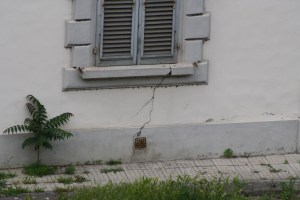 Firenze, Torre dell'Orologio, crepe comparse in contemporanea con i lavori  dell'alta velocità