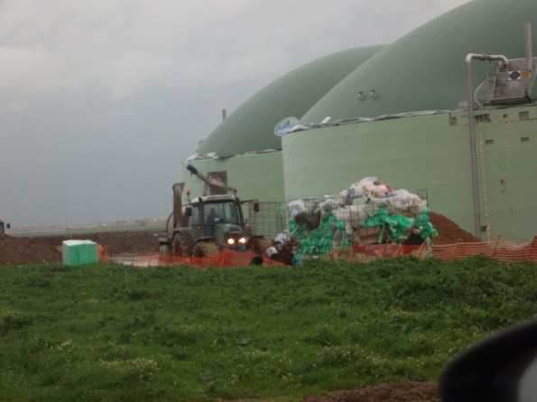 Decimoputzu, centrale a biomassa, conferimento materiali nauseabondi