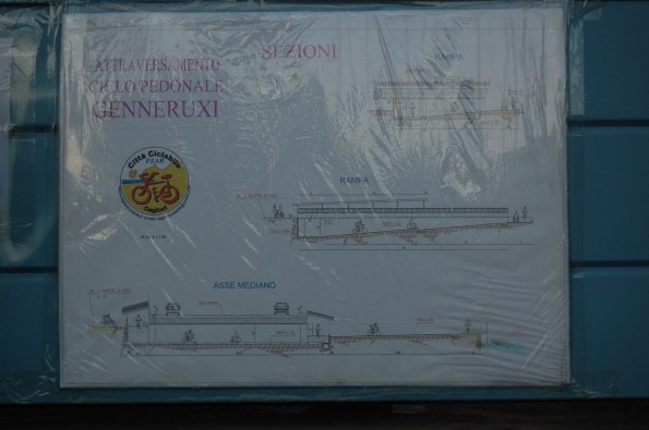 Cagliari, tavola progettuale Città Ciclabile per "tunnel" sotto asse mediano (la realtà è ben diversa)