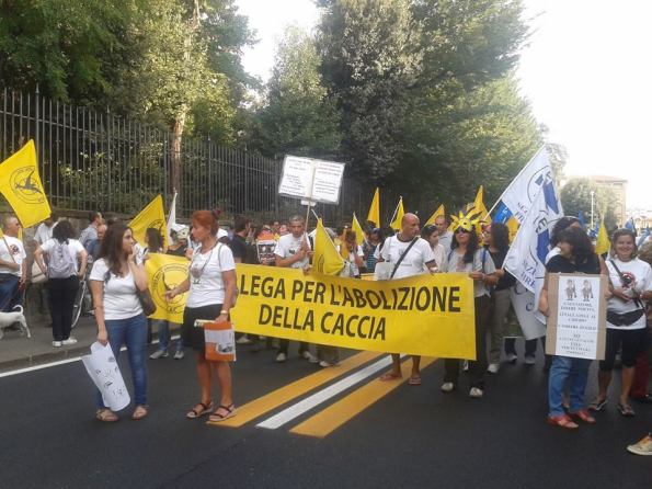 Firenze, la L.A.C. alla manifestazione contro la caccia (14 settembre 2013)