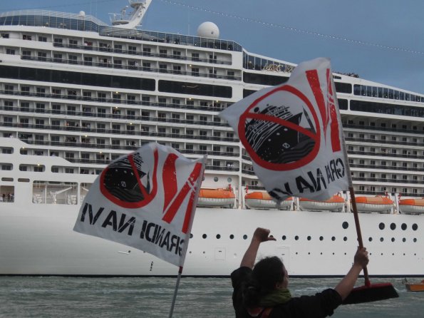 Venezia, manifestazione contro le "grandi navi" (2013)