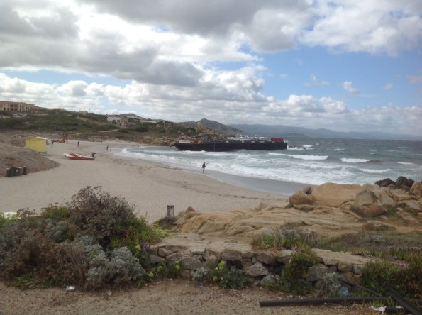 S. Teresa di Gallura, Baia S. Reparata, chiatta arenata