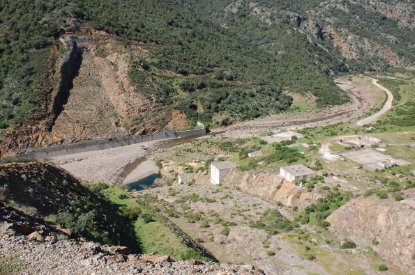 cantiere dimesso della diga di Monte Nieddu-Is Canargius