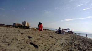 Cagliari, Poetto, pulizia mattutina