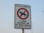 Mestrino, cartello di divieto di accesso nei parchi per i&nbsp;Cani