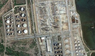 Sarroch, impianti petrolchimico (da Google Earth)