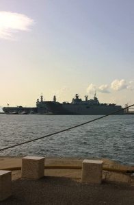 Cagliari, le portaerei Cavour e Juan Carlos I nel porto