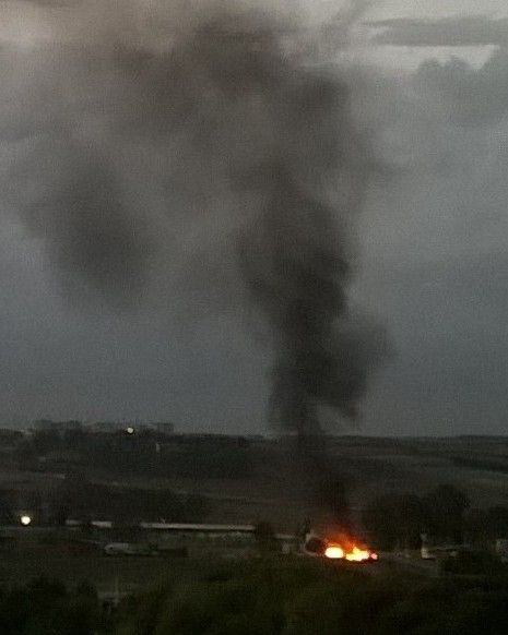 Cagliari, S. S. n. 554, campo nomadi abusivo, incendio di rifiuti (6 novembre 2016)