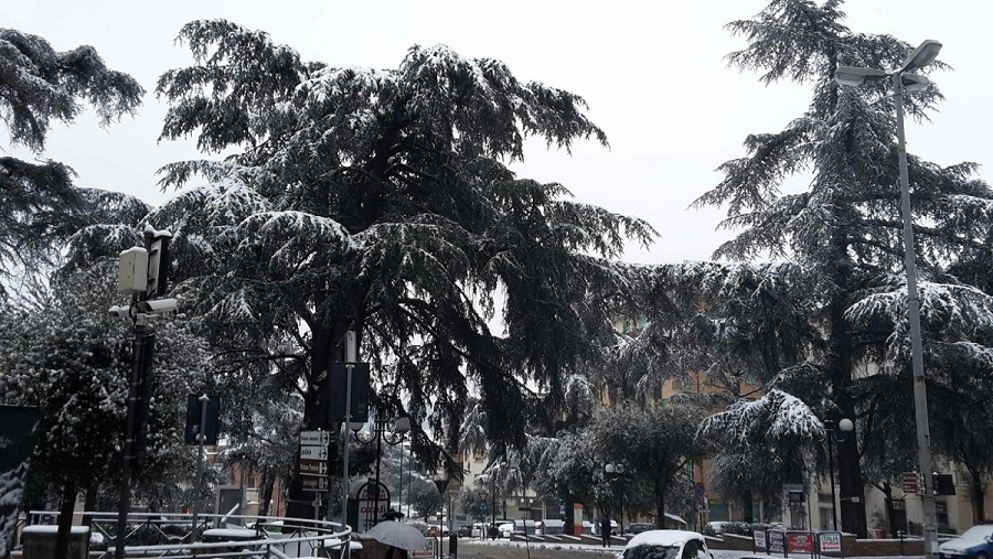 Poggibonsi, Piazza Mazzini con la neve